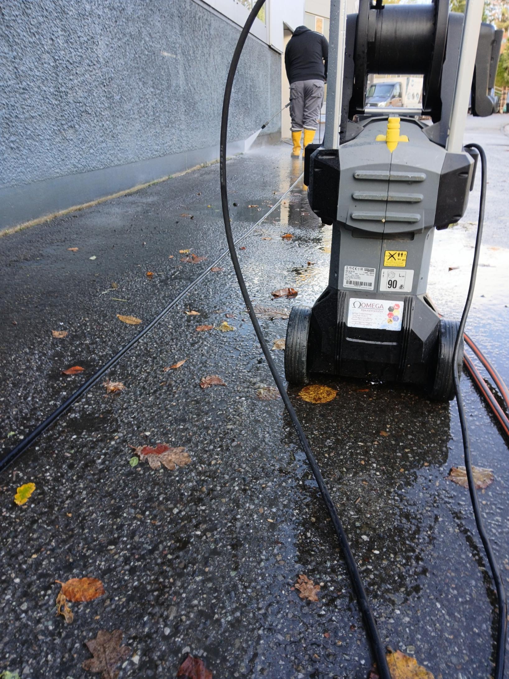 Ihr Team von Subunternehmern in verschiedenen Arbeitsbereichen